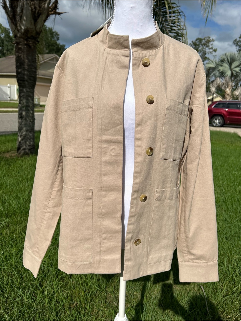 NWT🌷NIC+ZOE Light Tan Utility Jacket with Hidden Buttons